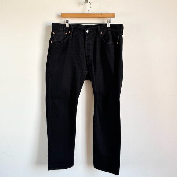 Levi's 501 Straight Leg Men's Jeans with Button Fly - Picture 1 of 10